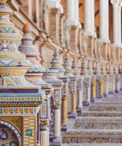 Learn Spanish as you learn about the history of Seville.