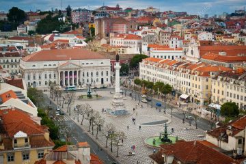 see the top sites of Lisbon on a bespoke tour