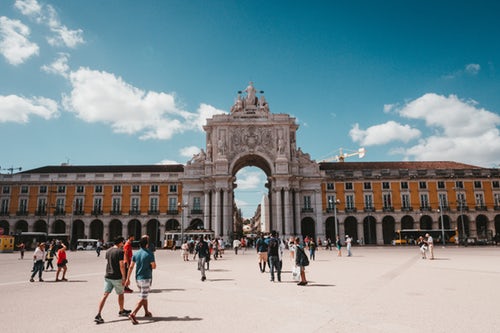 How to visit Lisbon from Seville , How to visit Portugal from Seville