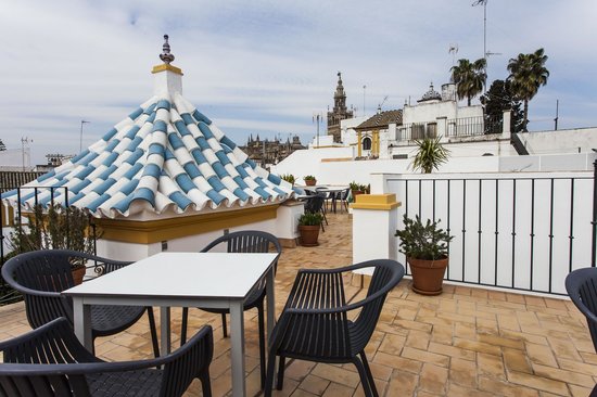 Where to stay in Seville , Seville day trip , Seville hotel , vintage hotel