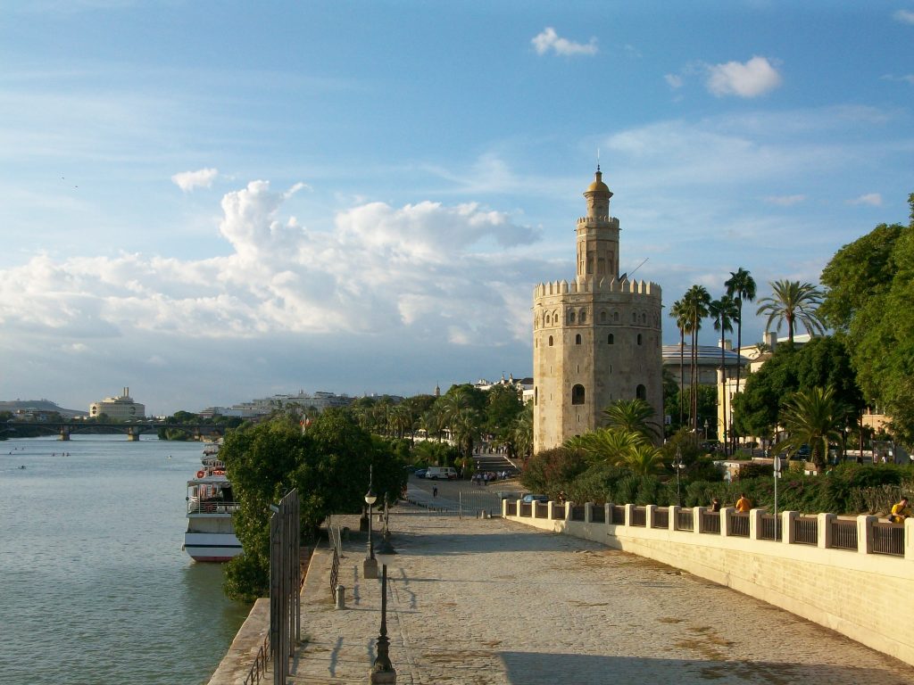 torre oro muslim islamic history tour 