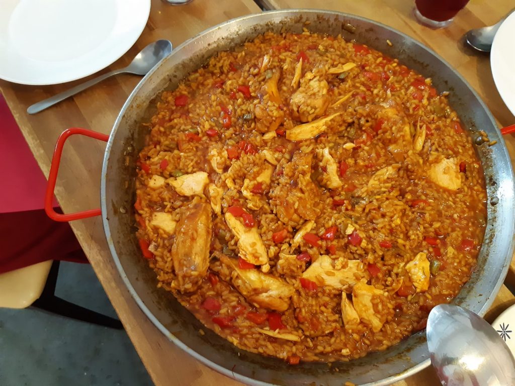 paella cooking class seville