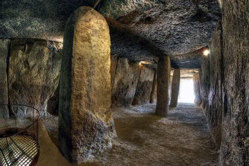 Private Visit of Dolmen Antequera and Torcal