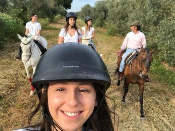 What to do in Granada with kids- Horse riding in Granada