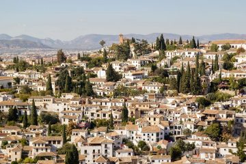 Private walking tour of Granada and Hiking