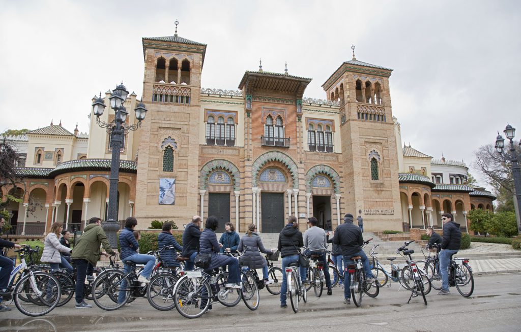Ruta guiada en bici en Sevilla