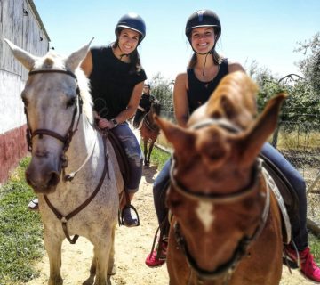 What to do in Seville: Horse-back riding family activities