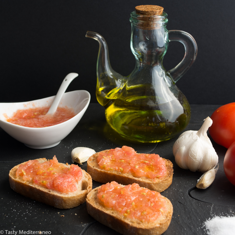 Spanish Style Toast (PAN CON TOMATE)