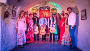 where to watch flamenco shows in Granada