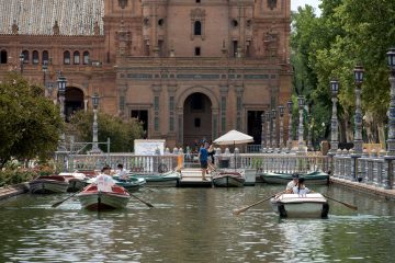 Private guided tour in Seville