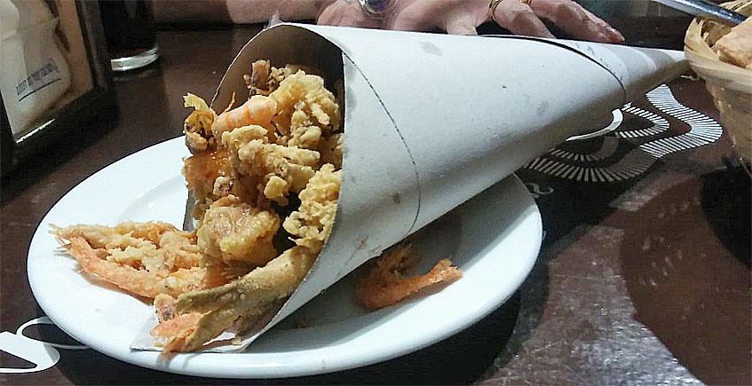 Top dishes you can't miss in Cadiz