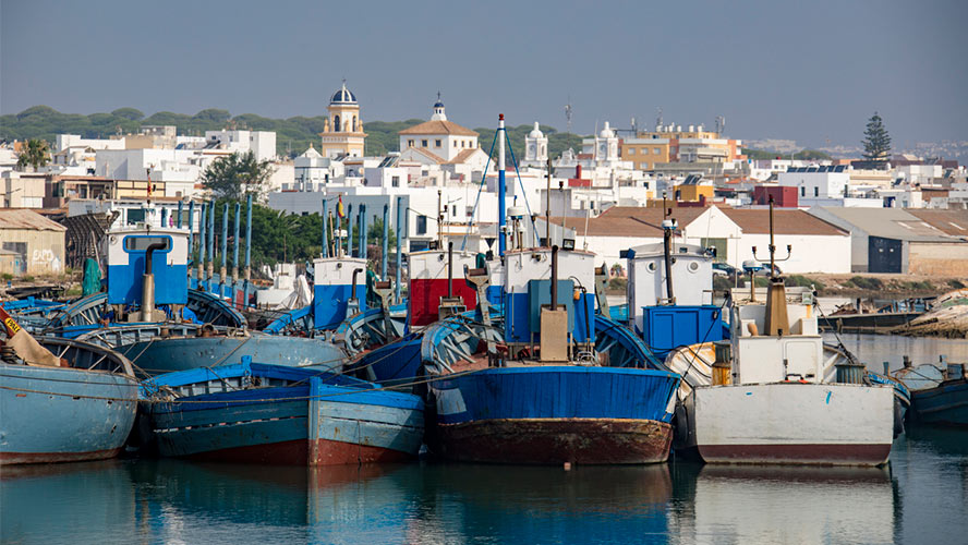 What are the best seaside villages in cadiz?