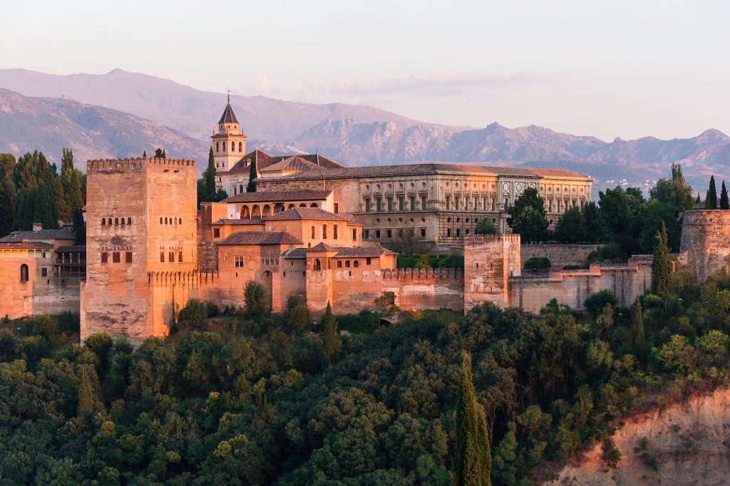 Top 5 best museums in Granada